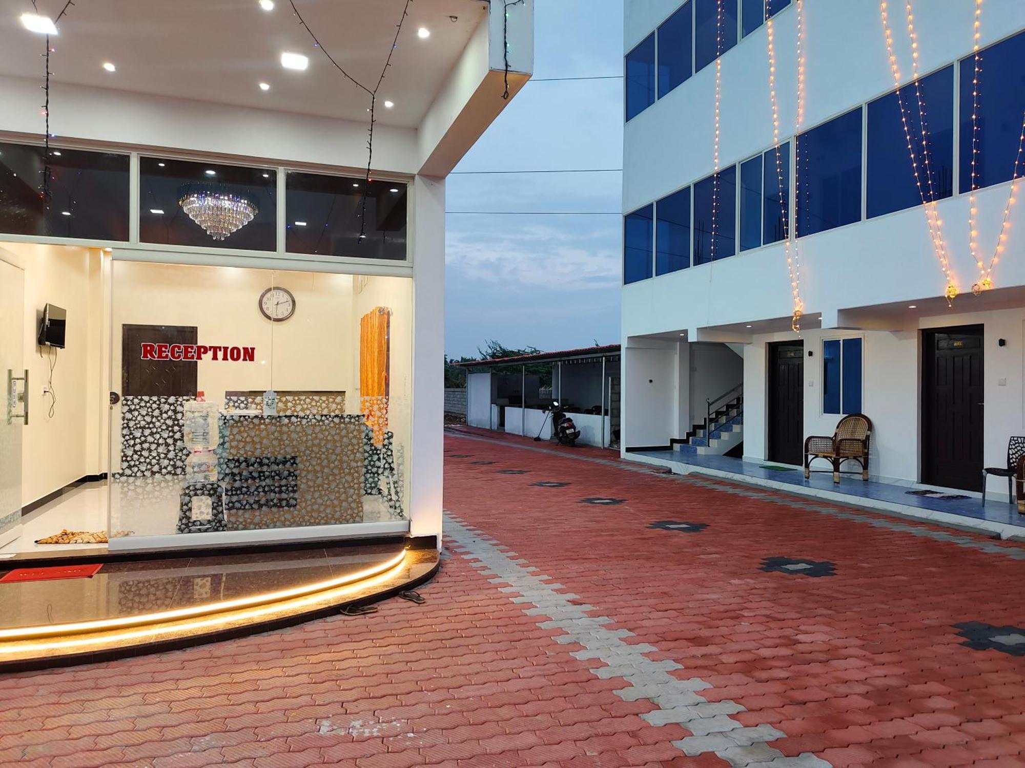 Hotel Sonia Mahi Inn 카니아쿠마리 외부 사진